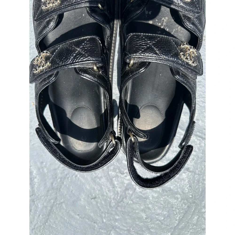 Chanel Black Caviar Leather Quilted Dad Sandals CC Logo Slingback Size 39